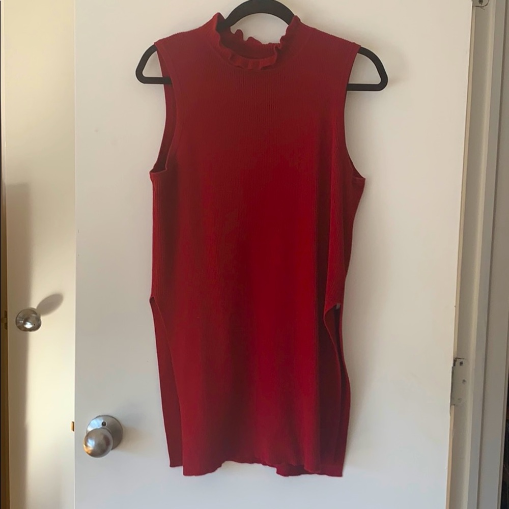 Sleeveless Sweater